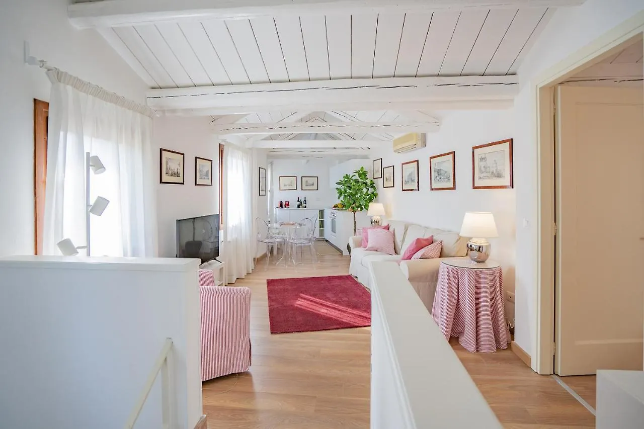 Ca' Dei Musicanti 3 Charming Apt In Cannaregio 베니스 이탈리아